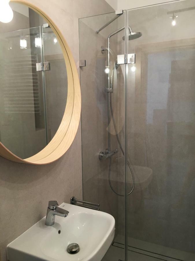 Shoq Studio Nice Apartment With Private Parking Krakow Exterior photo